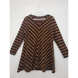 (JL) Pleats Collection Pings Imports Women Sweater Size L Tunic Long Sleeve